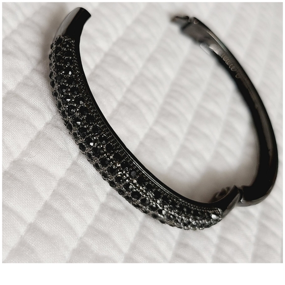 Black stone bracelet - Picture 3 of 3